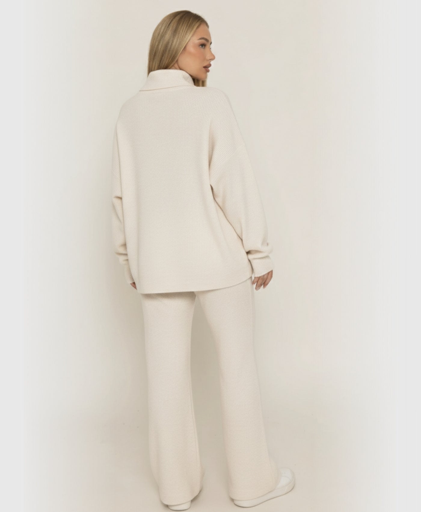 Solana | Two Piece Knitted Turtleneck Set - One Size