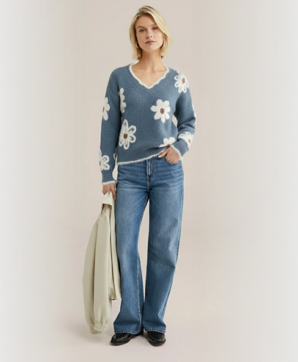 Flora | Long Sleeve V-Neck Jacquard Knit Sweater